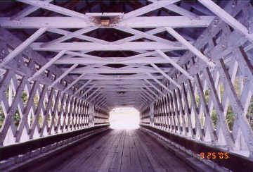 Ashuelot Bridge. Photo by Liz Keating, September 25, 2005